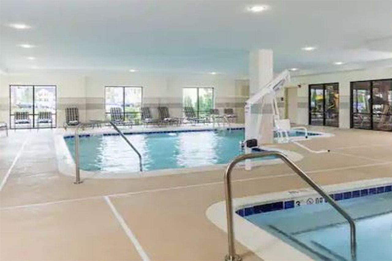 Hampton Inn & Suites Philadelphia Montgomeryville North Wales Экстерьер фото