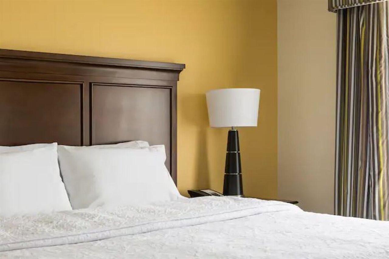 Hampton Inn & Suites Philadelphia Montgomeryville North Wales Экстерьер фото