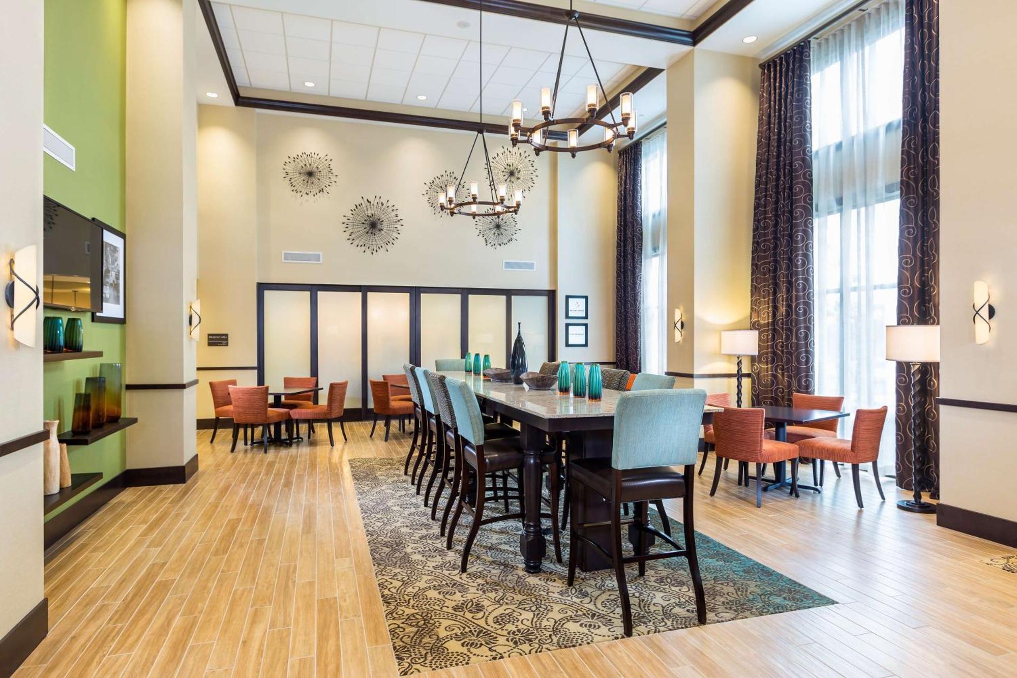 Hampton Inn & Suites Philadelphia Montgomeryville North Wales Экстерьер фото
