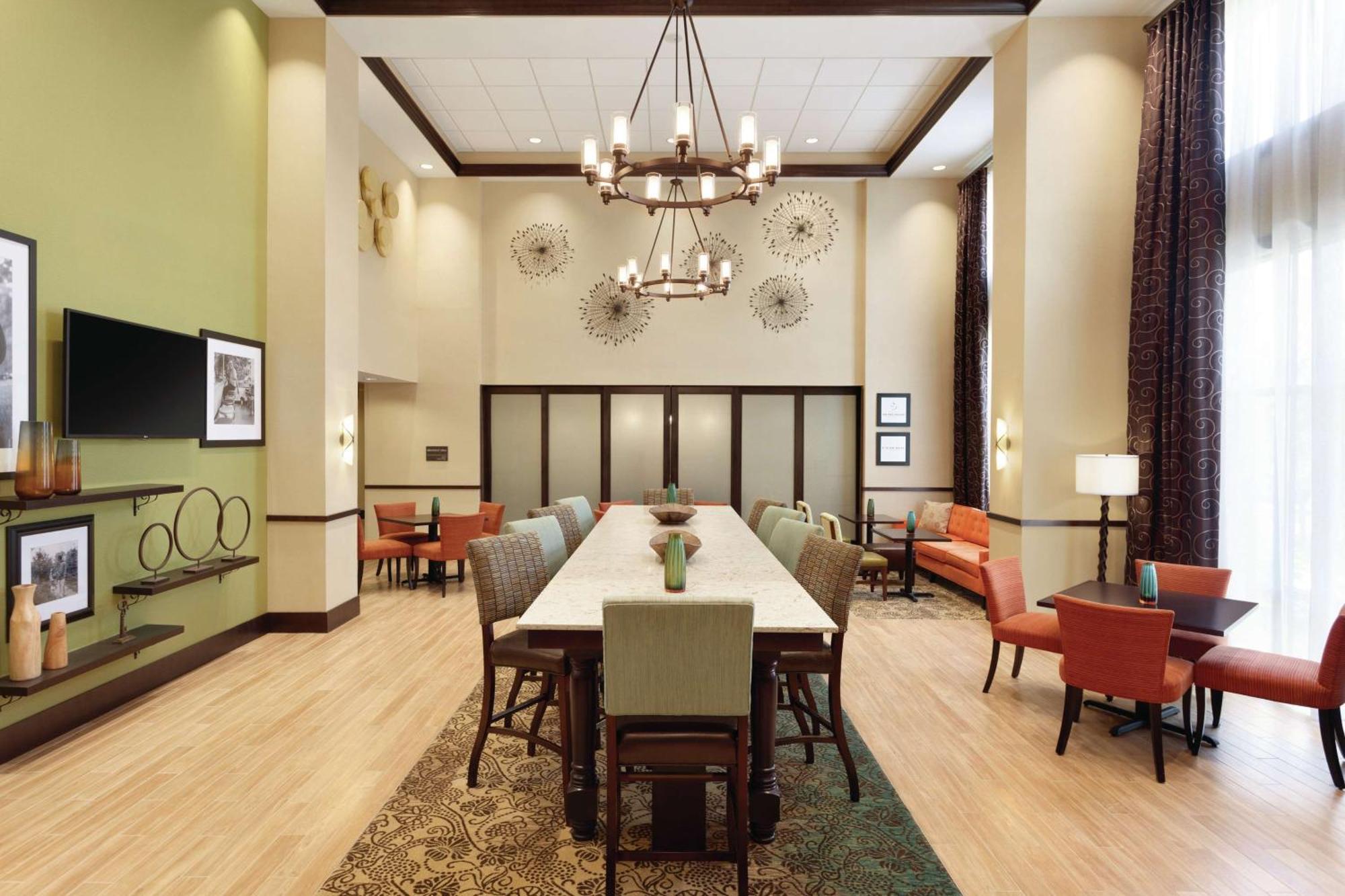 Hampton Inn & Suites Philadelphia Montgomeryville North Wales Экстерьер фото